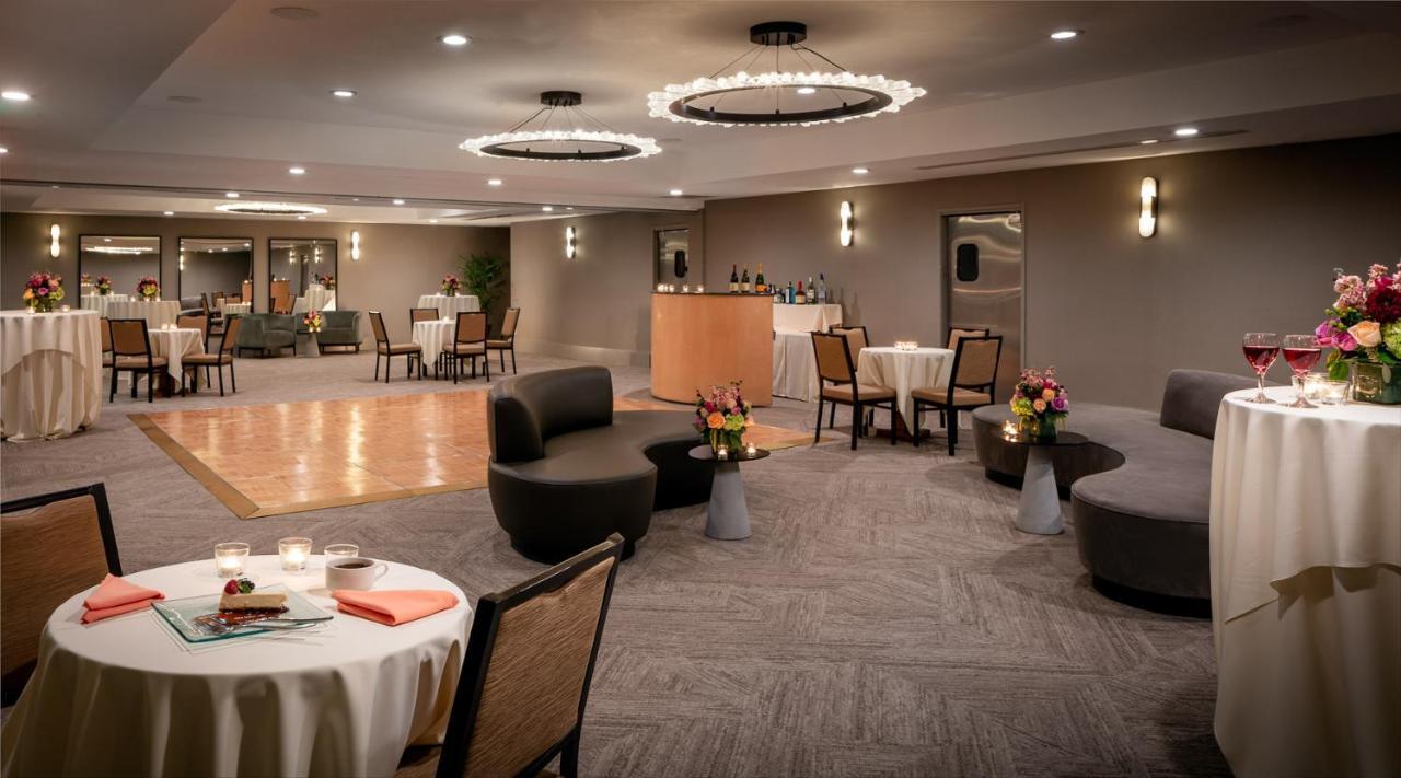 Toll House Hotel 4*
